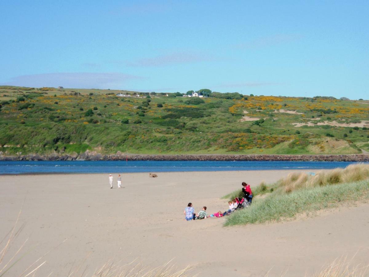 Cardigan Bay Holiday Park Exterior foto